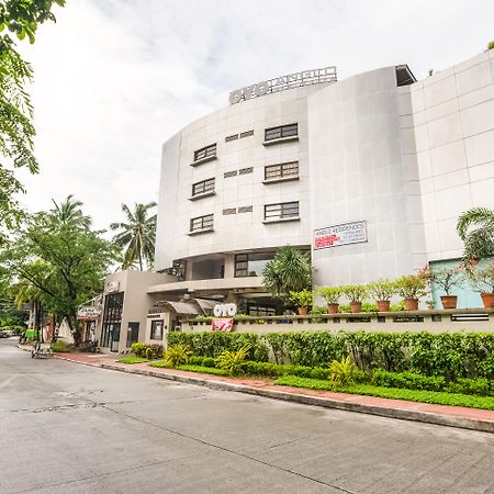 OYO 190 Anglo Residences Cidade Quezon Exterior foto