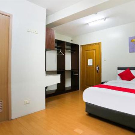 OYO 190 Anglo Residences Cidade Quezon Exterior foto