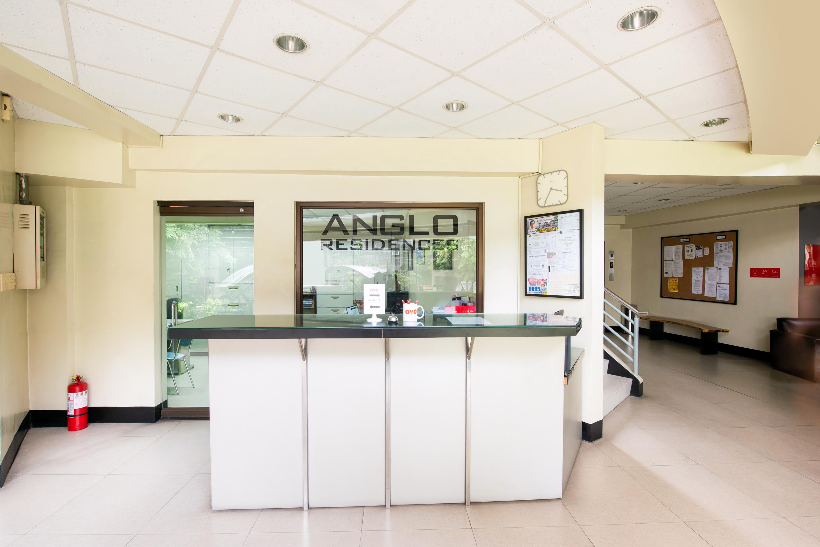 OYO 190 Anglo Residences Cidade Quezon Exterior foto